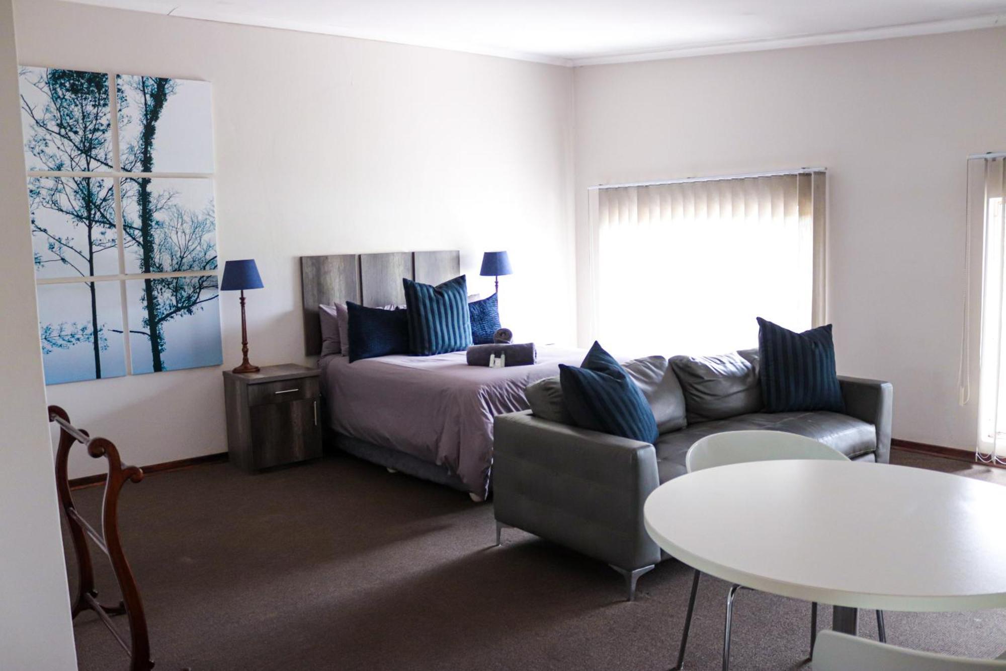 מידלבורג Blue Sparrow Guest House מראה חיצוני תמונה