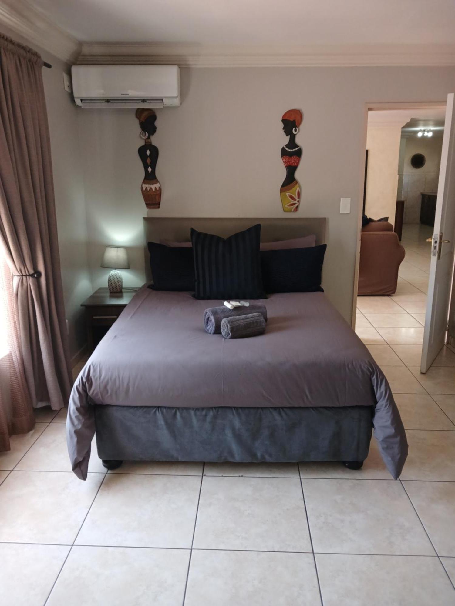 מידלבורג Blue Sparrow Guest House מראה חיצוני תמונה