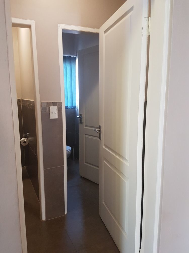 מידלבורג Blue Sparrow Guest House מראה חיצוני תמונה