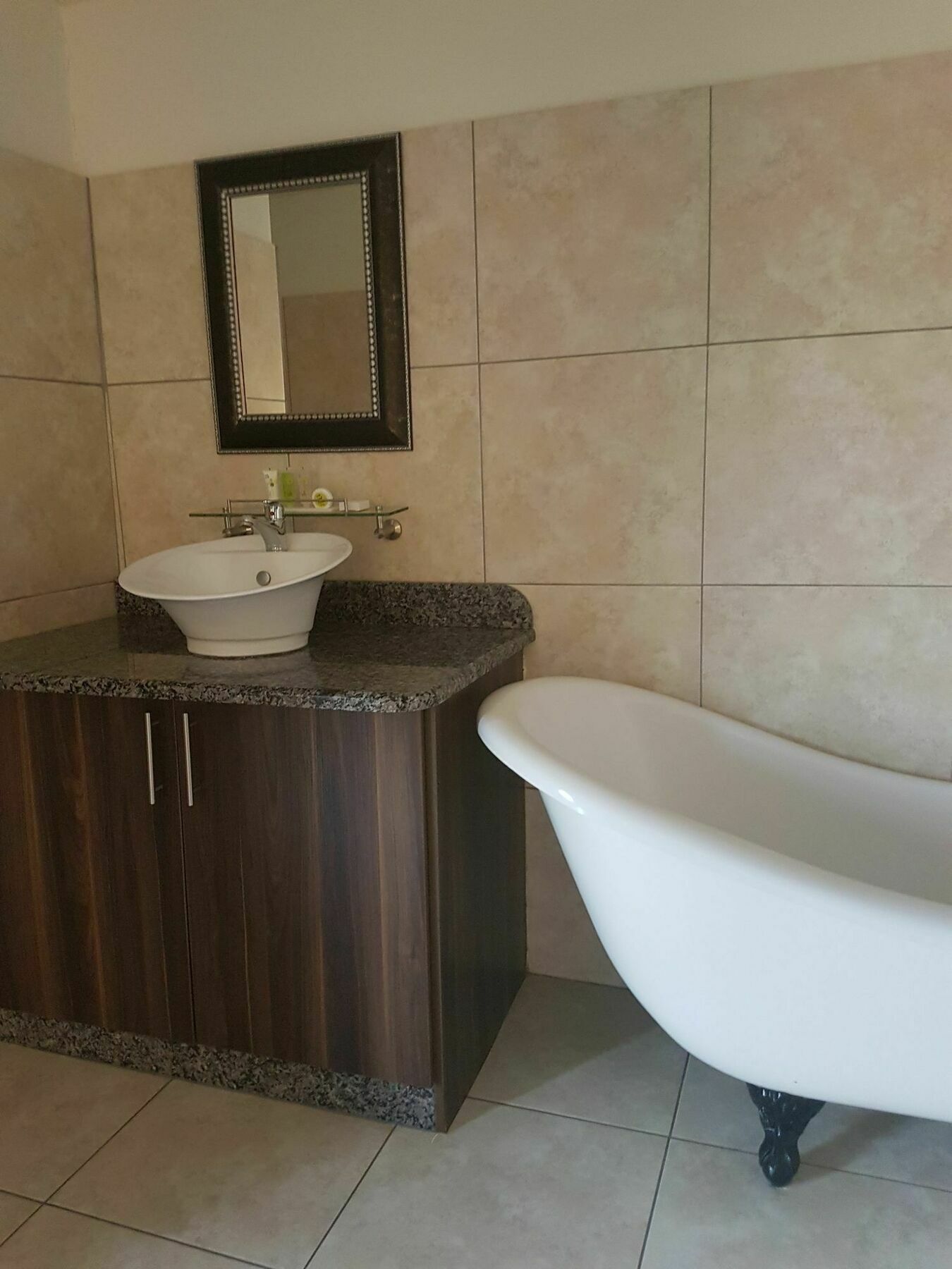 מידלבורג Blue Sparrow Guest House מראה חיצוני תמונה